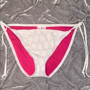 white flower bikini bottoms ッ